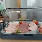 Bed & Breakfast Beyond