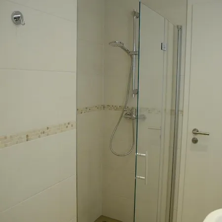 Panzió Beyond