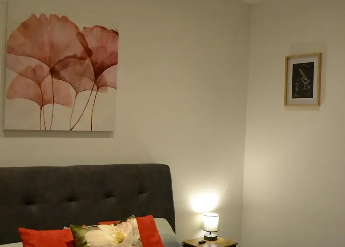 Beyond Nocleg ze śniadaniem 3*