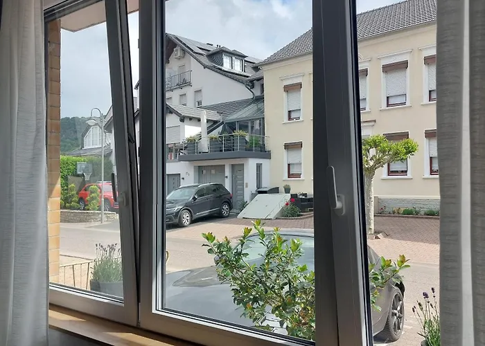 Alojamento de Acomodação e Pequeno-almoço Beyond 3*